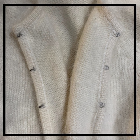 Ann TAYLOR LOFT Rabbit Hair Blend Crop Sweater - Picture 7 of 7